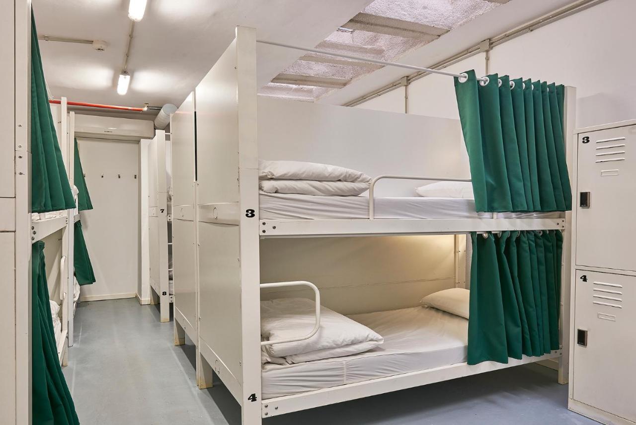 Hola Hostal Collblanc L'Hospitalet de Llobregat Exteriér fotografie